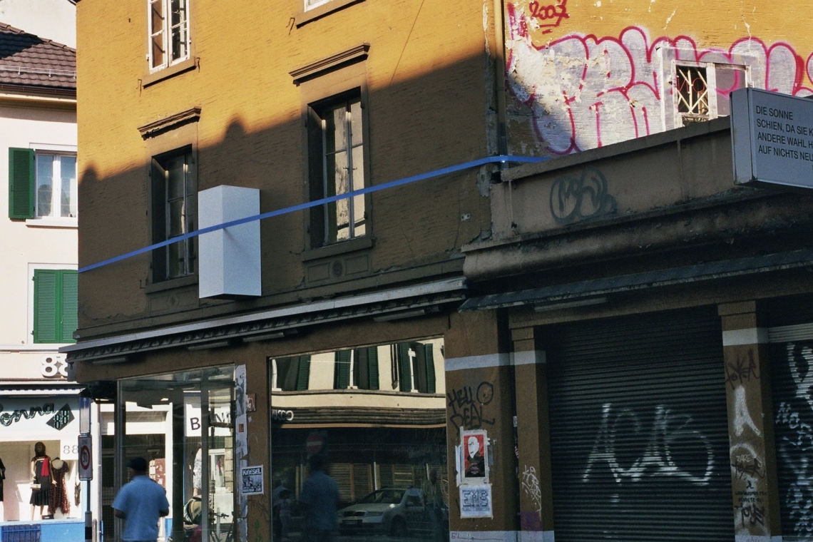 Gregory Polony, Installationsansicht, message salon 2010