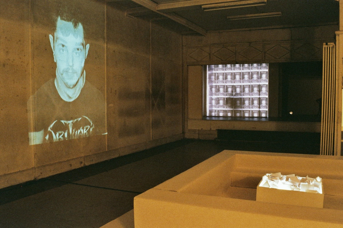 Ausstellung der Stadtsünden, Installationsansicht