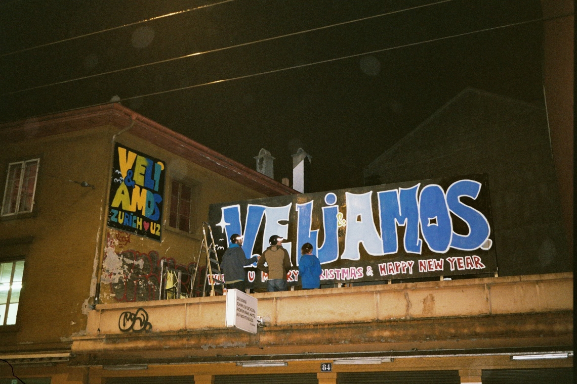 "Billboard". Veli&Amos wish you a Merry Christmas and a Happy New Year