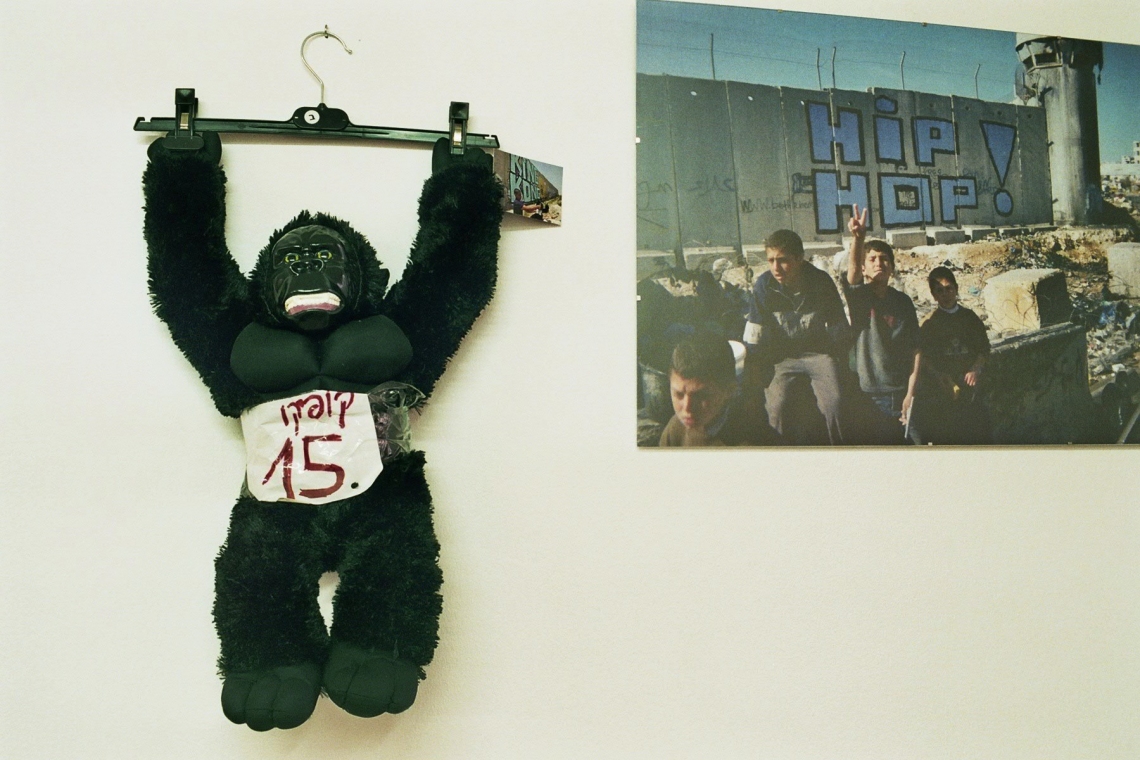 Installationsansicht. Serie "The Wall"