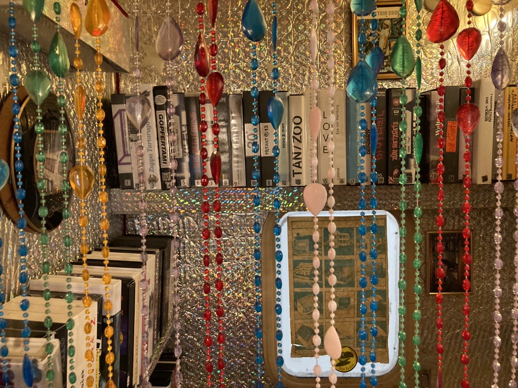 message salon videoclub 