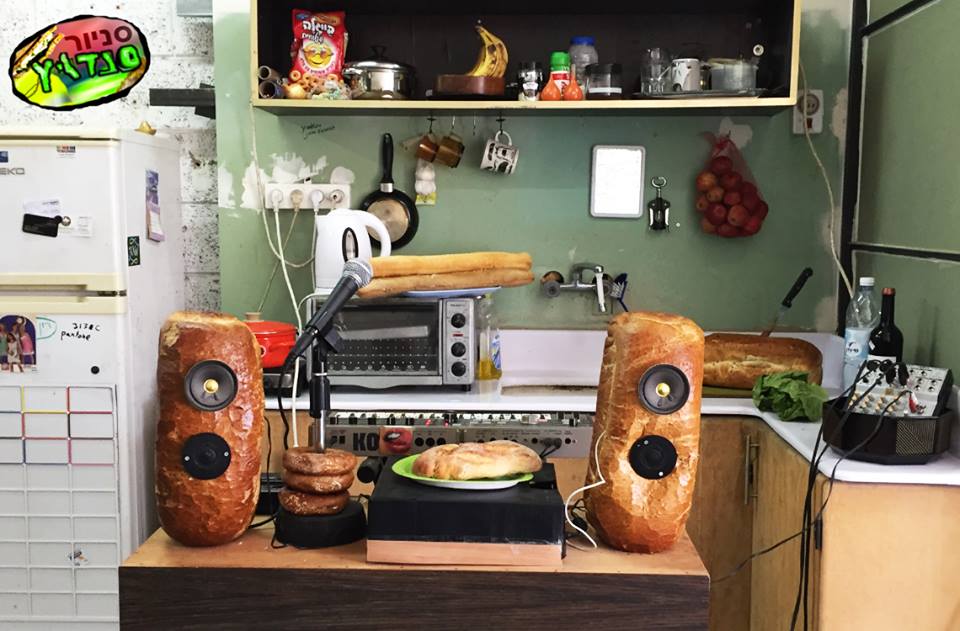 Señor Sandwich, the Kitchenshow, live on Skype, Tel-Aviv–message salon embassy 2015