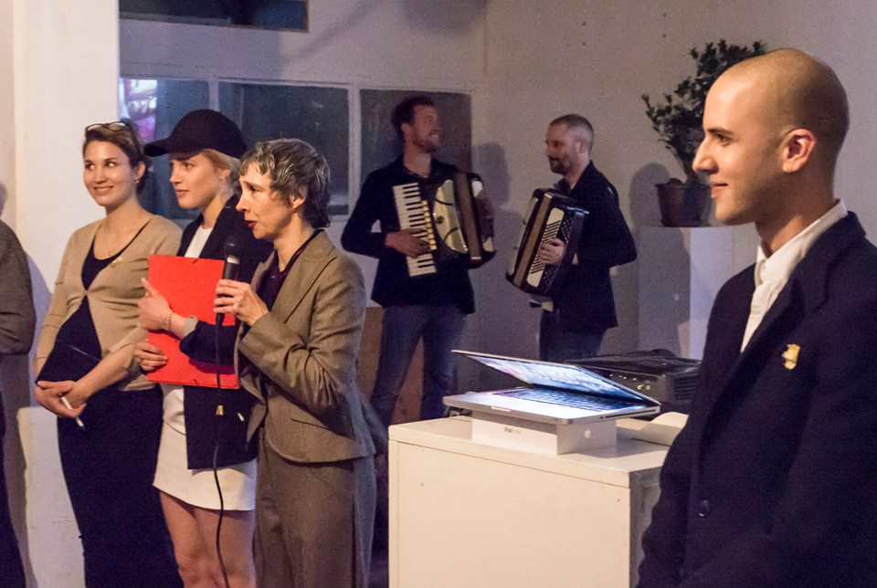 The speach, message salon embassy 2015. Foto©VadimLevin