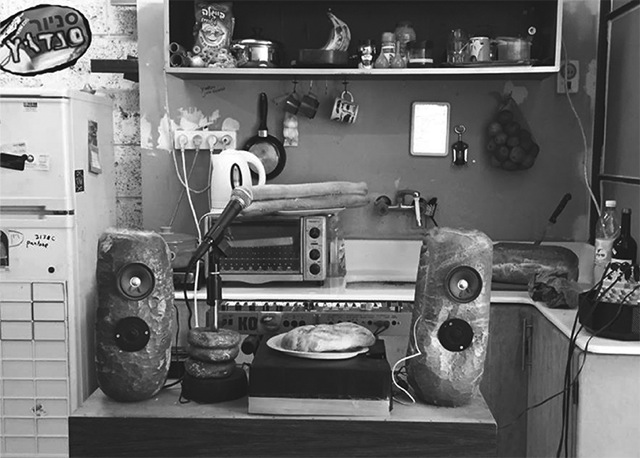 message salon embassy Zine Nr. 2
"Señor Sandwich – The Sandwich Experience"