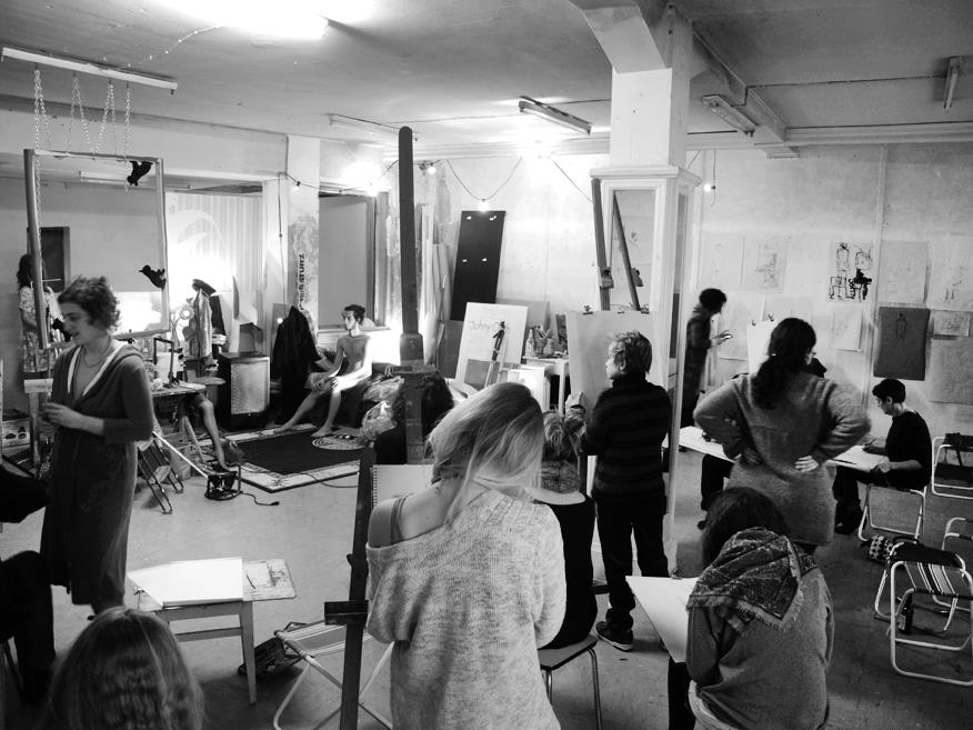 nature et  nu 
Foto©Caroline Minjolle