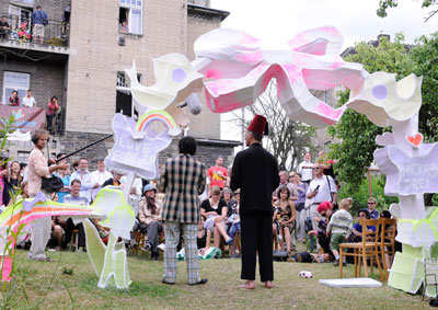 
Die 5. Dadafestwochen, Kolin (Tschechien), 2008. Foto Sonja Vectomov