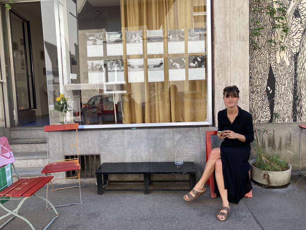 Vernissage at message salon embassy Réception 