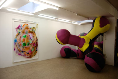 "Oliver Ross und Kerim Seiler stellen aus", 2009, Installationsansichten Parterre Perla-Mode Fotos: Felipe Mujica