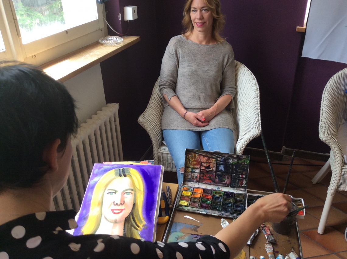 Porträtstudio, message salon embassy 2015