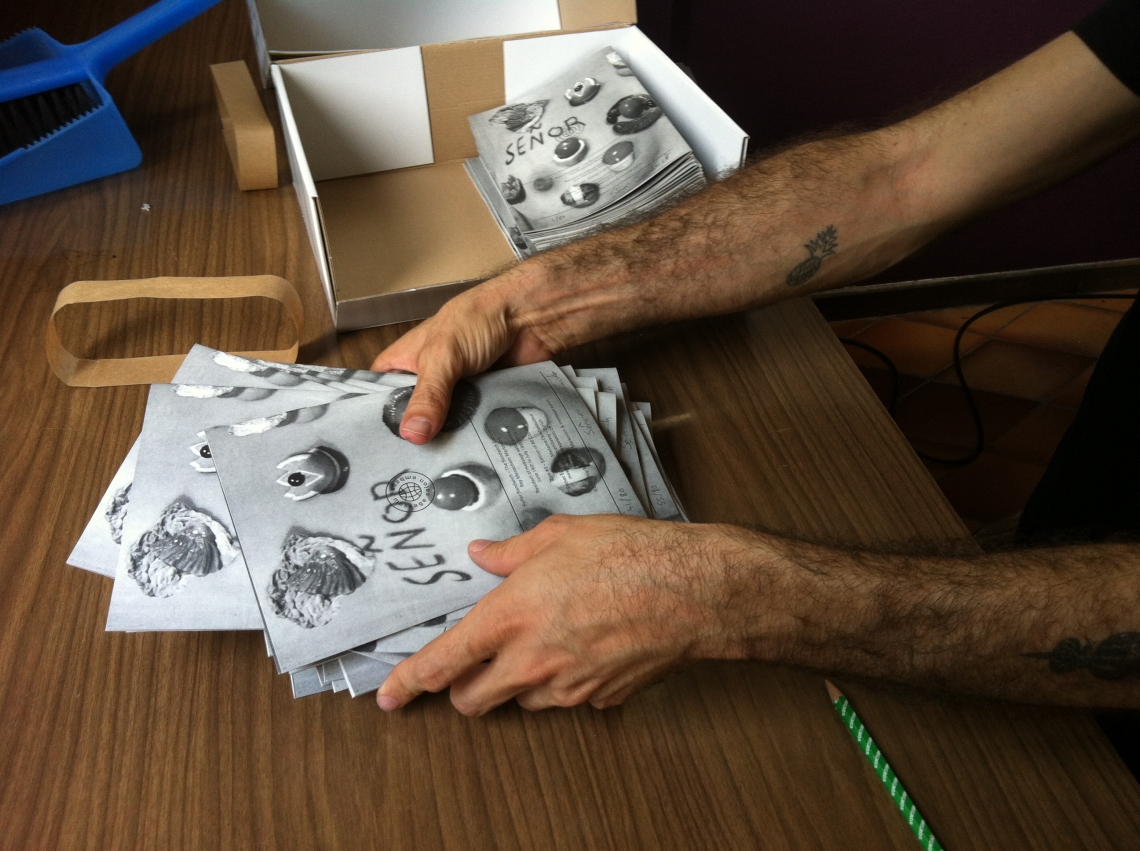 message salon embassy Fresh! Zine Nr. 2
"Señor Sandwich – The Sandwich Experience"