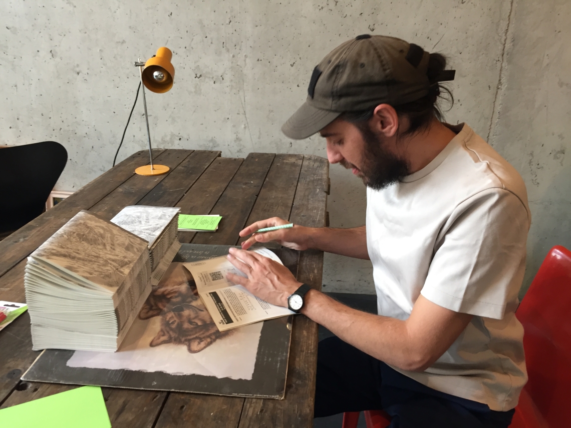 Lukatoyboy
„Hotel Confidential
A selection of the files found on a shared computer in a hotel“