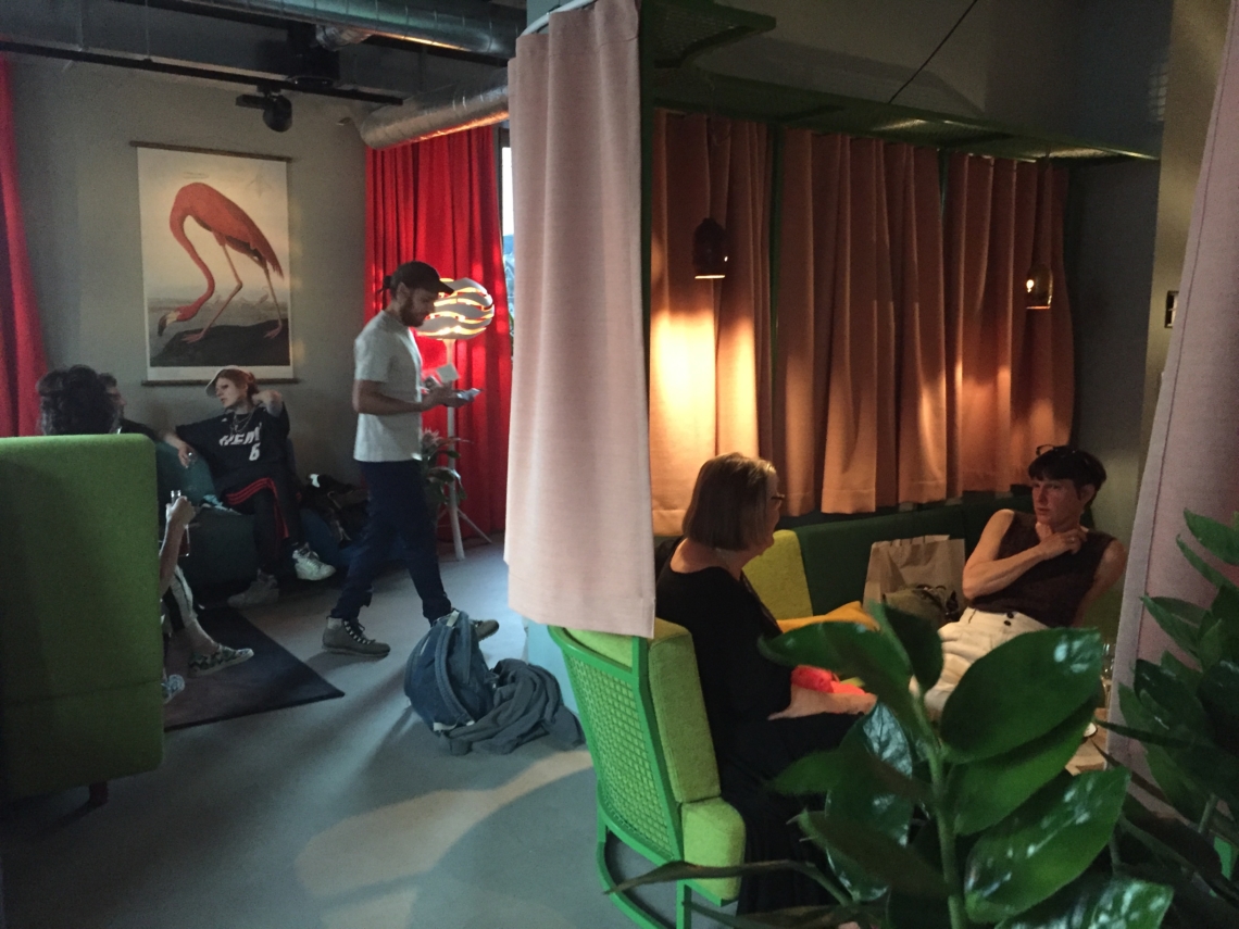 Lukatoyboy
„Hotel Confidential
A selection of the files found on a shared computer in a hotel“