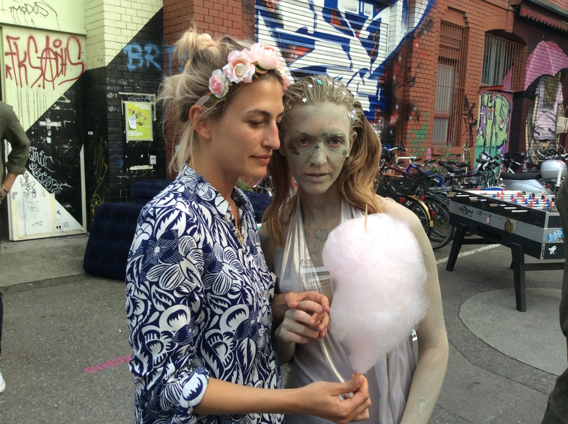 Kursk - wie tief kannst Du sinken? Laura Koerfer, Sirene und Zuckerwatte