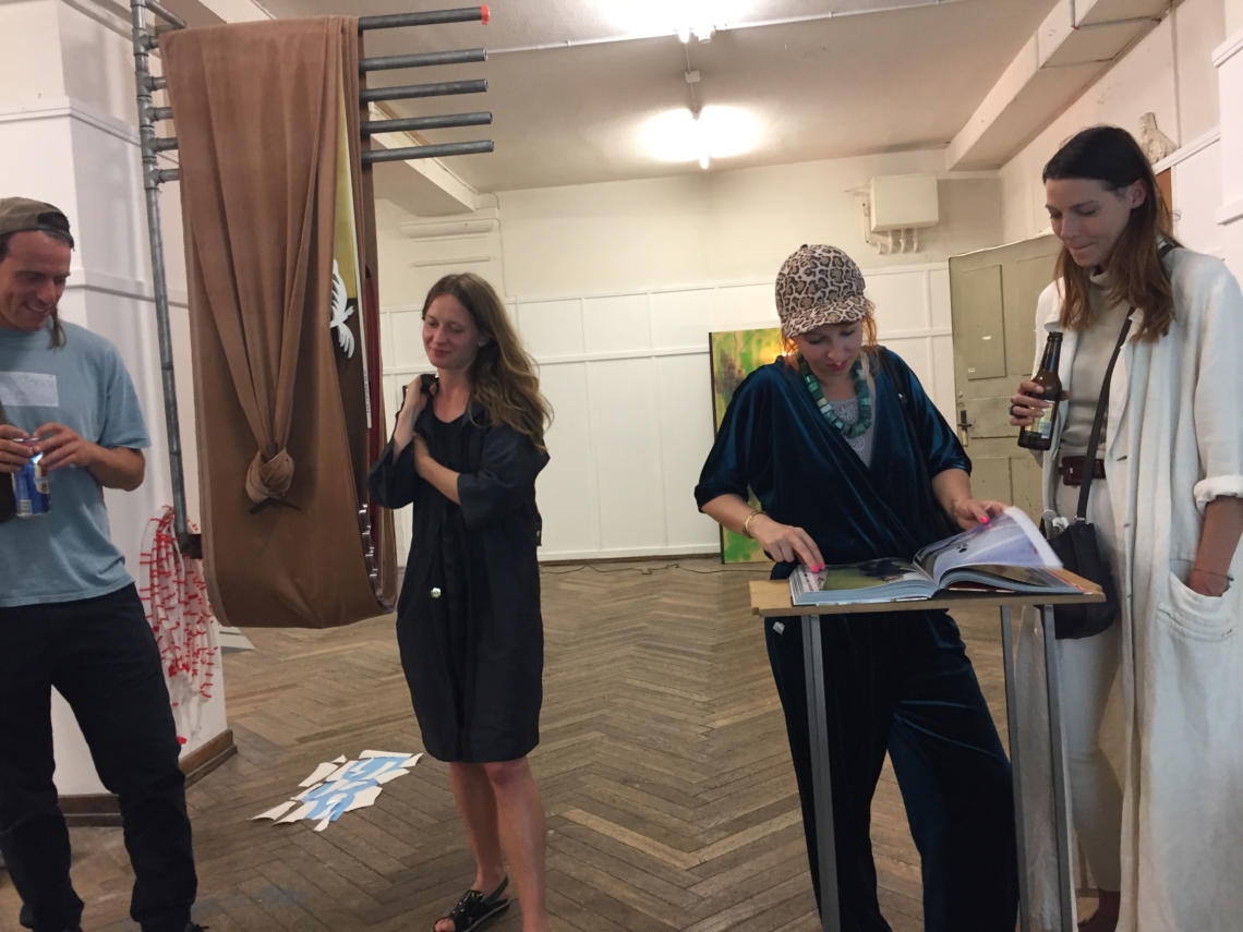 Limbus Exhibition ©message salon