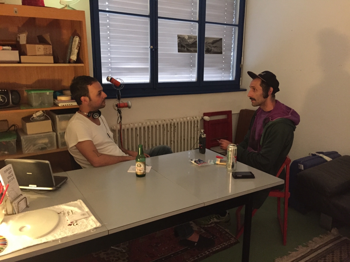 Vernissage message salon embassy Zine #4 Jonathan Touitou.  Talking to Veli Silver