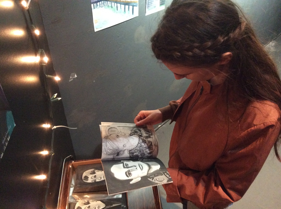 message salon embassy Zine: "Zürich – Anna Lukashevsky"  80 Copies. Signiert und nummeriert