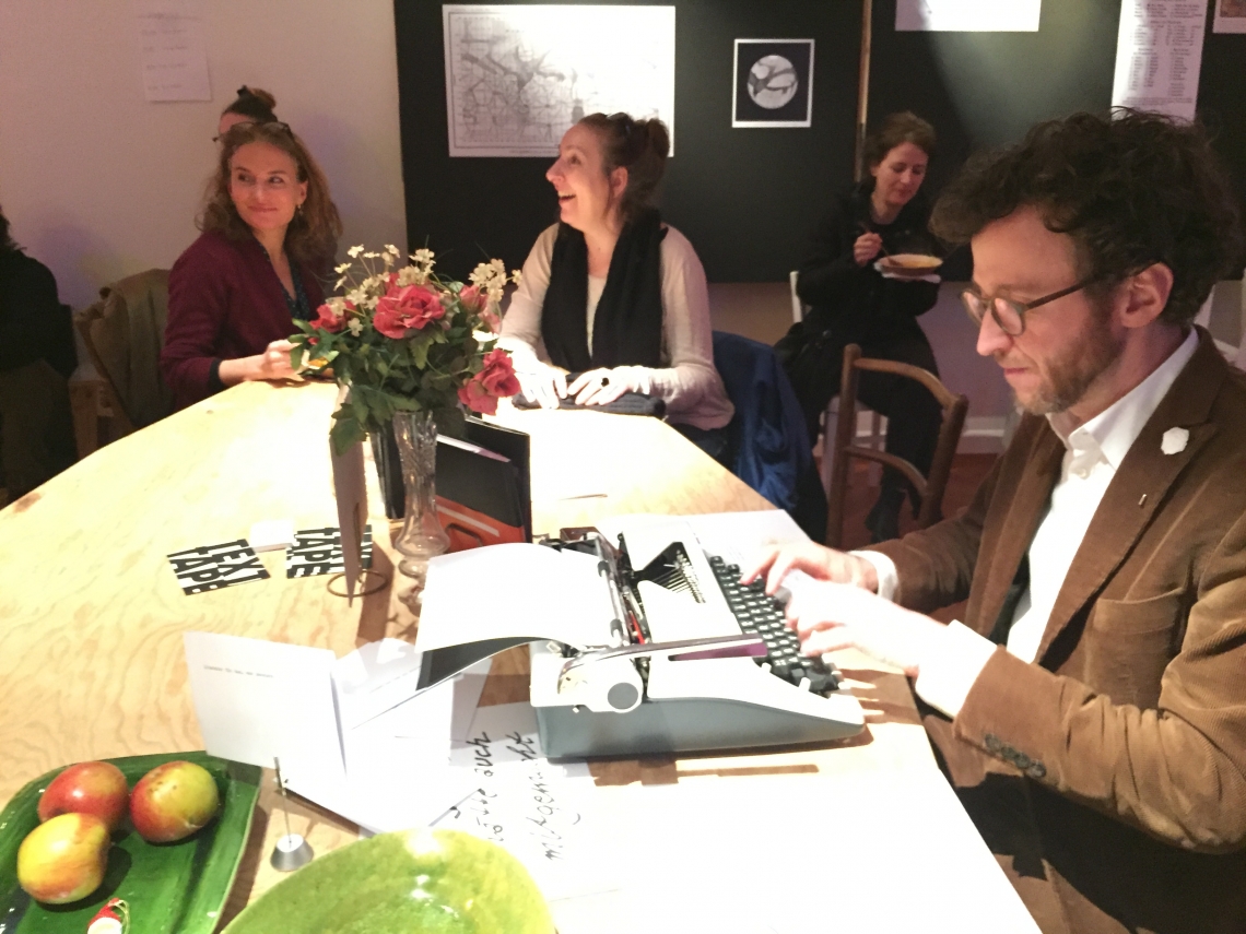 Literatur für das, was passiert mit Thomas Meyer