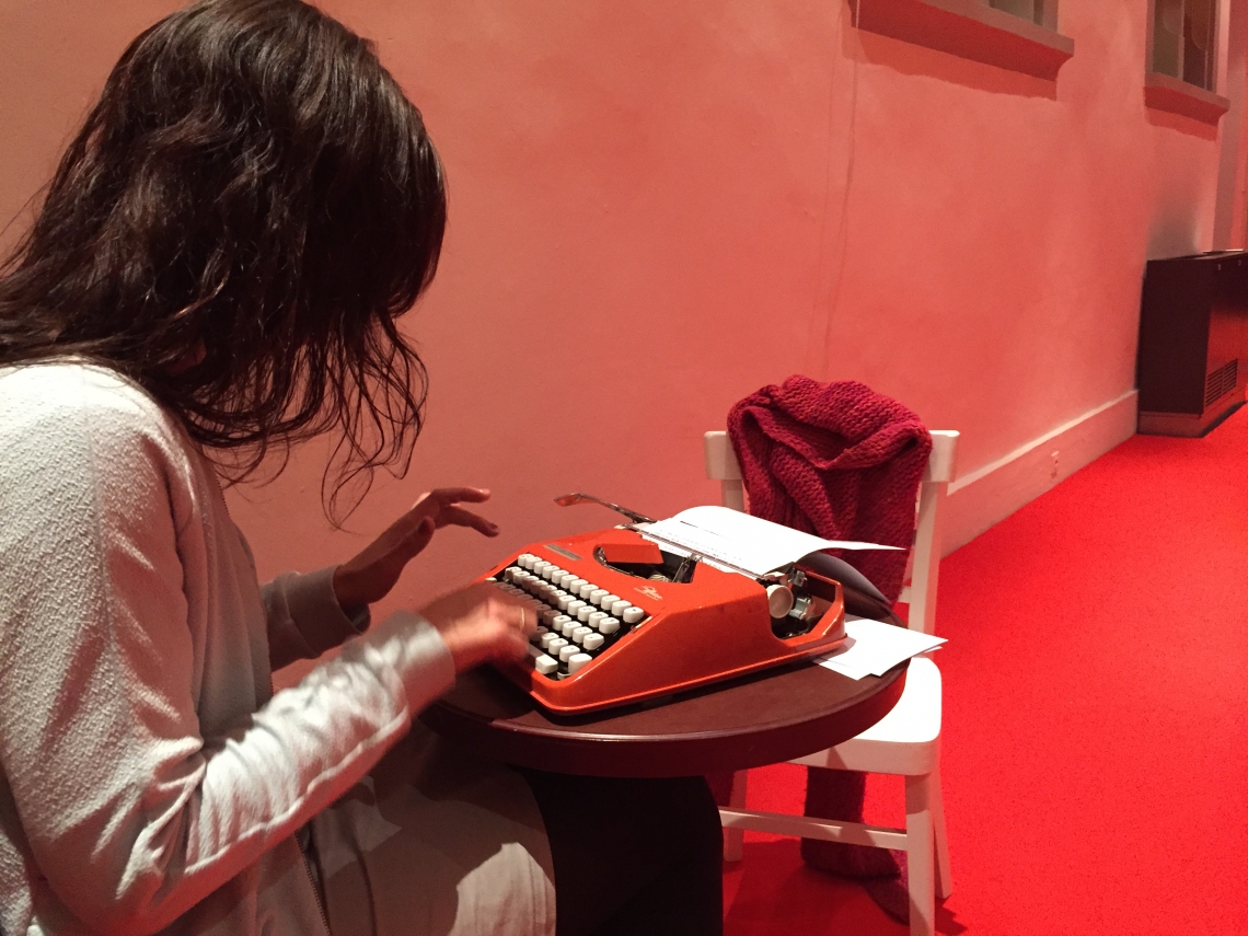 Literatur für das, was passiert mit Melanie Katz