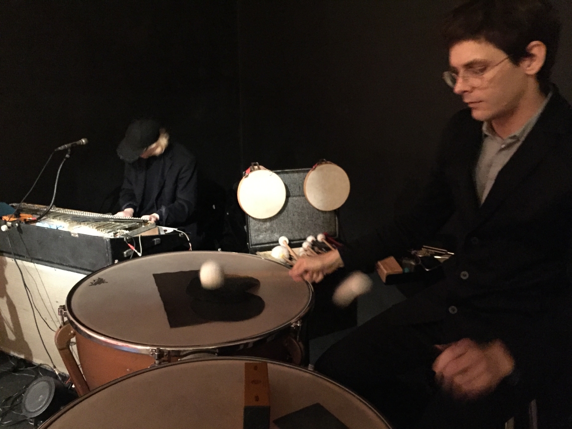 Texttape, Musikalische Pausen mit Circumstances 