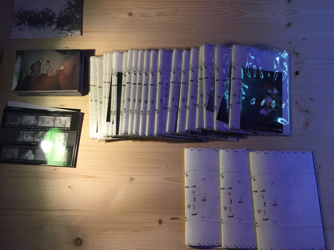 the new message salon embassy Zine, edition with original foto