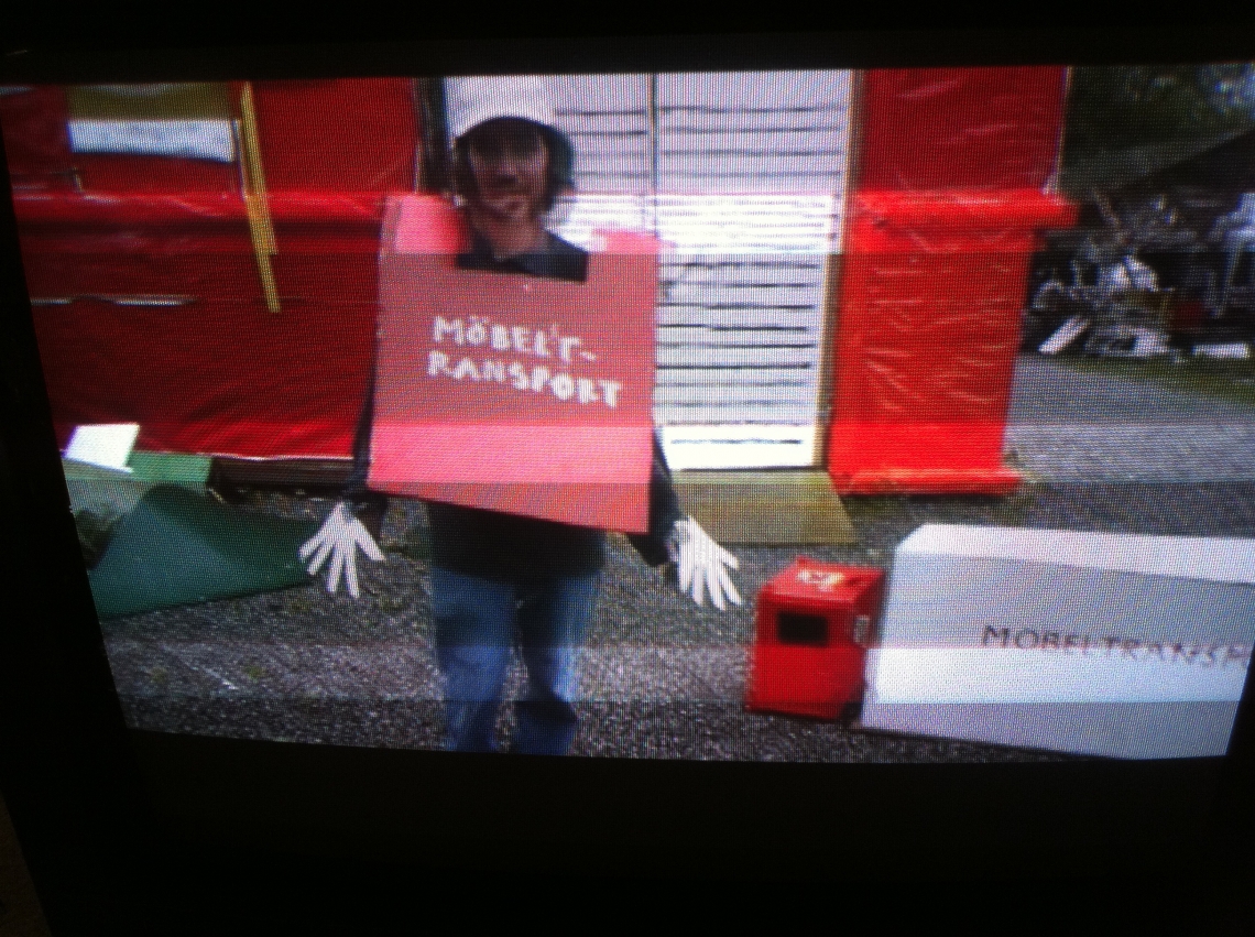 Patrick Graf, Möbeltransport, Videostill 2011