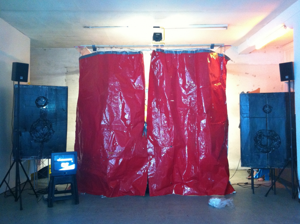 Installationsansicht, message salon 2011