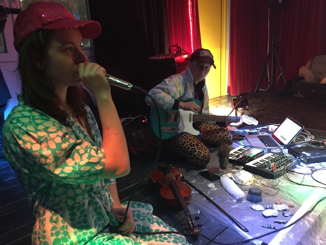 DIVAS at Performancefestival Stereoskop, Wunderkammer Glattpark, Aga Pędziwiatr  and Magda Drozd