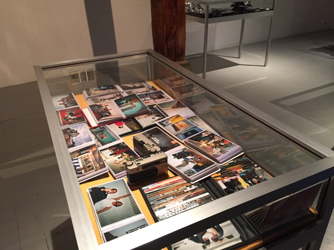 «Esther Eppstein message salon» Installationsansicht