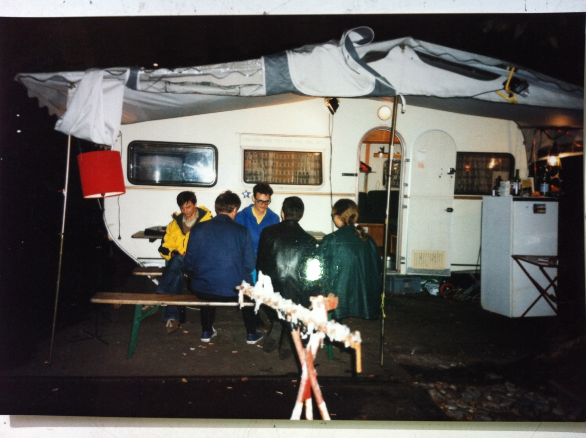 message salon Campingplatz mit Snackbar, 1999
