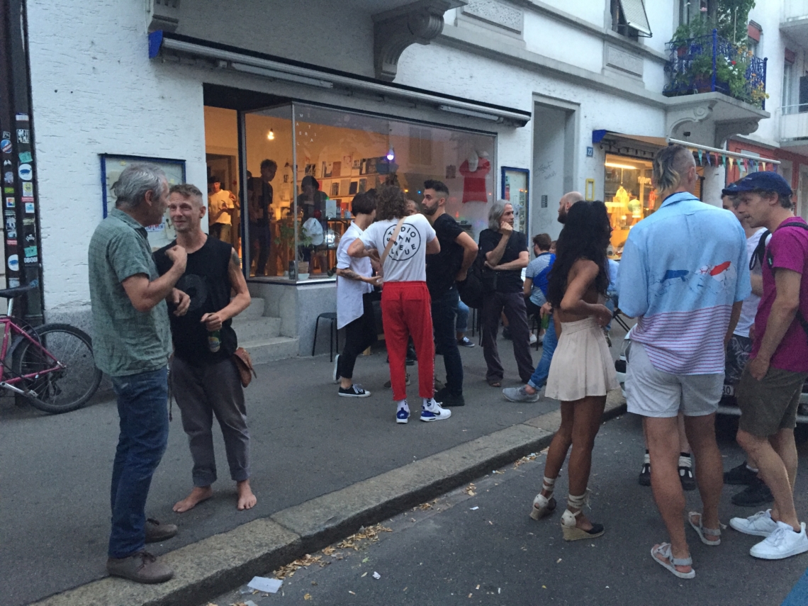 Zine Release im Material