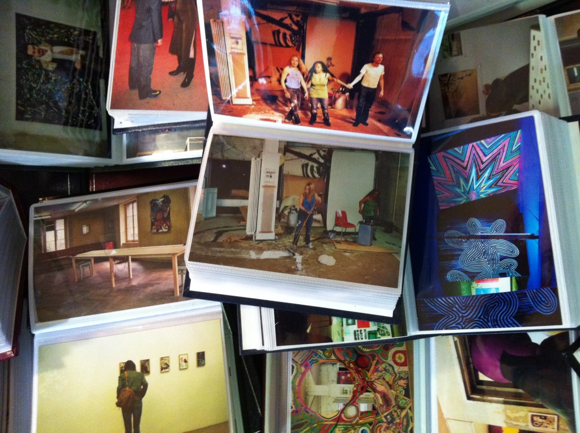 Esther Eppstein
message salon Perla-Mode
Die Fotoalben
2006–2013