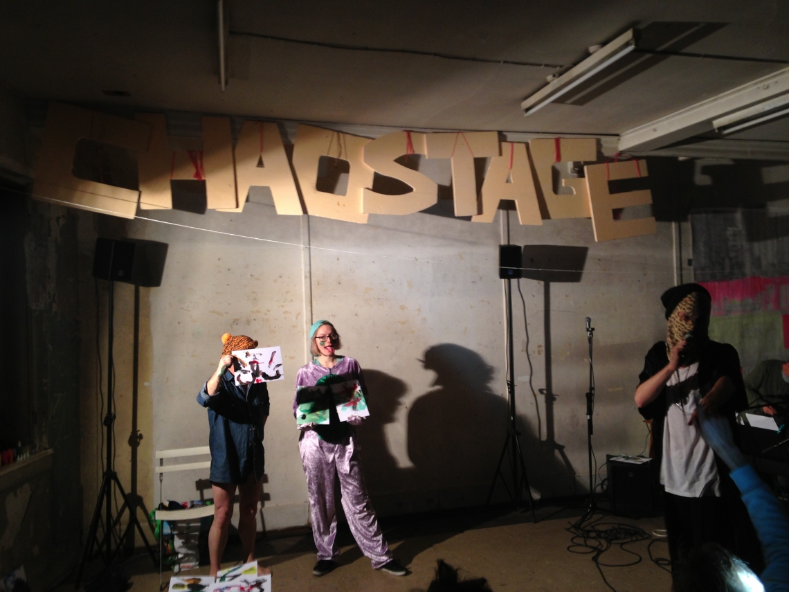 Chaostage, live. Foto Esther Eppstein