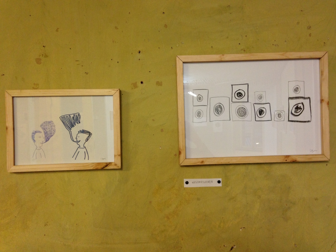 Mit einem bein in der nachttischschublade, Installationsansicht