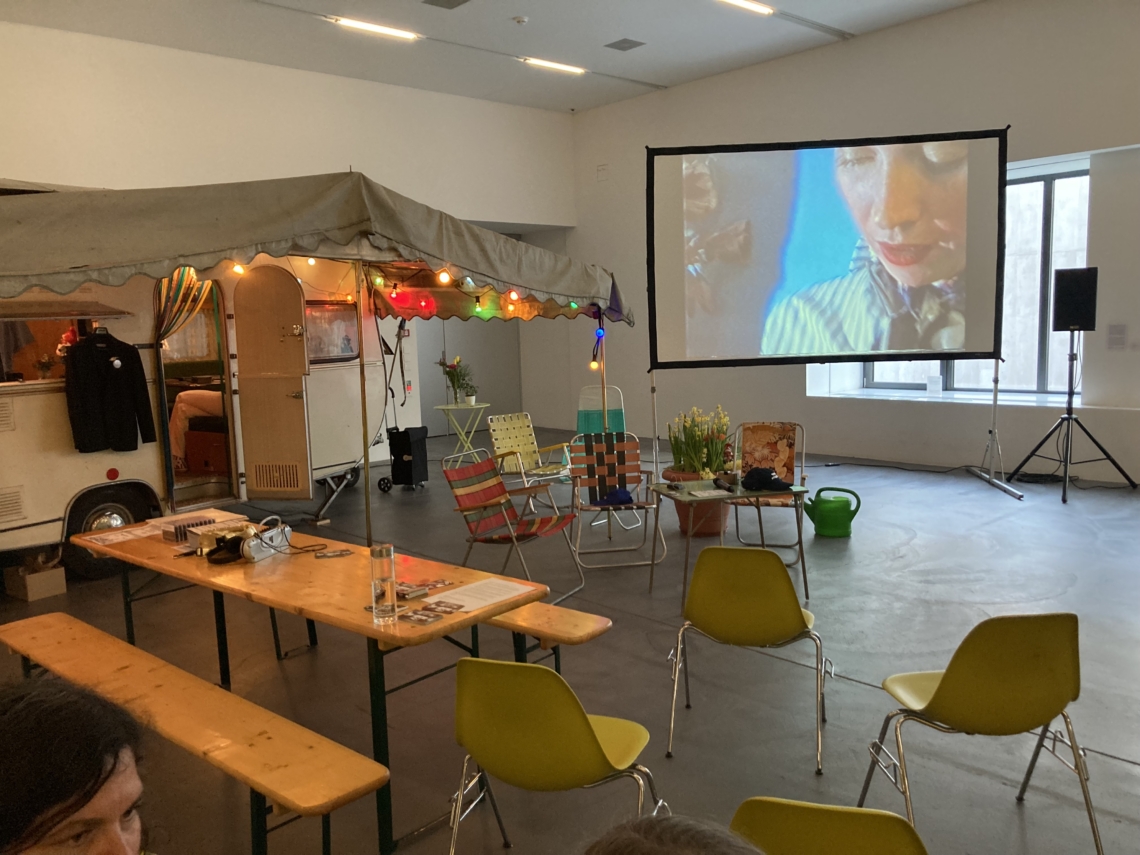 Treppstein Komm back, message salon Campingplatz