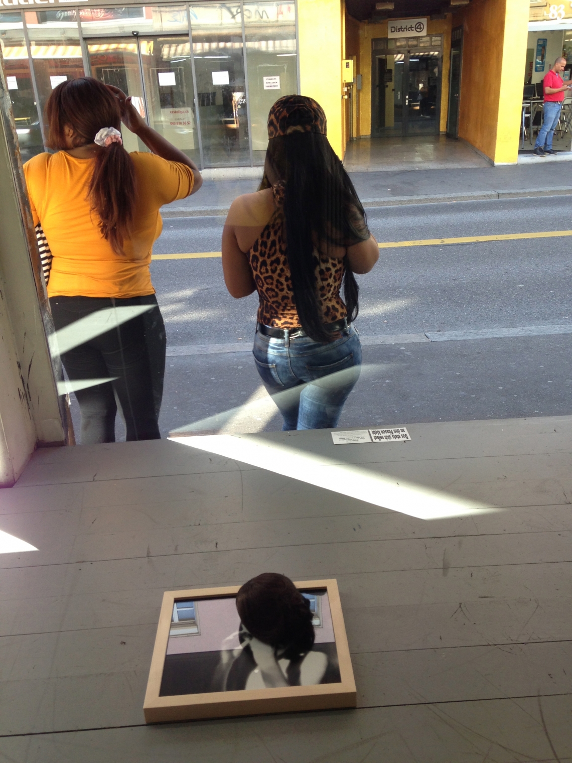 Installationsansicht message salon 2013