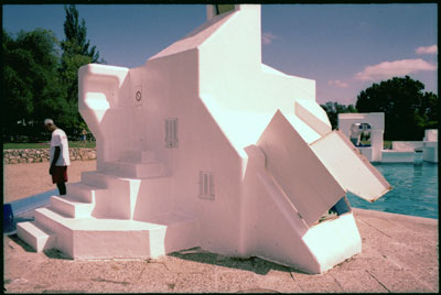  Tatiana Arce: bizarre love triangle, Fotografie (analog), 2011