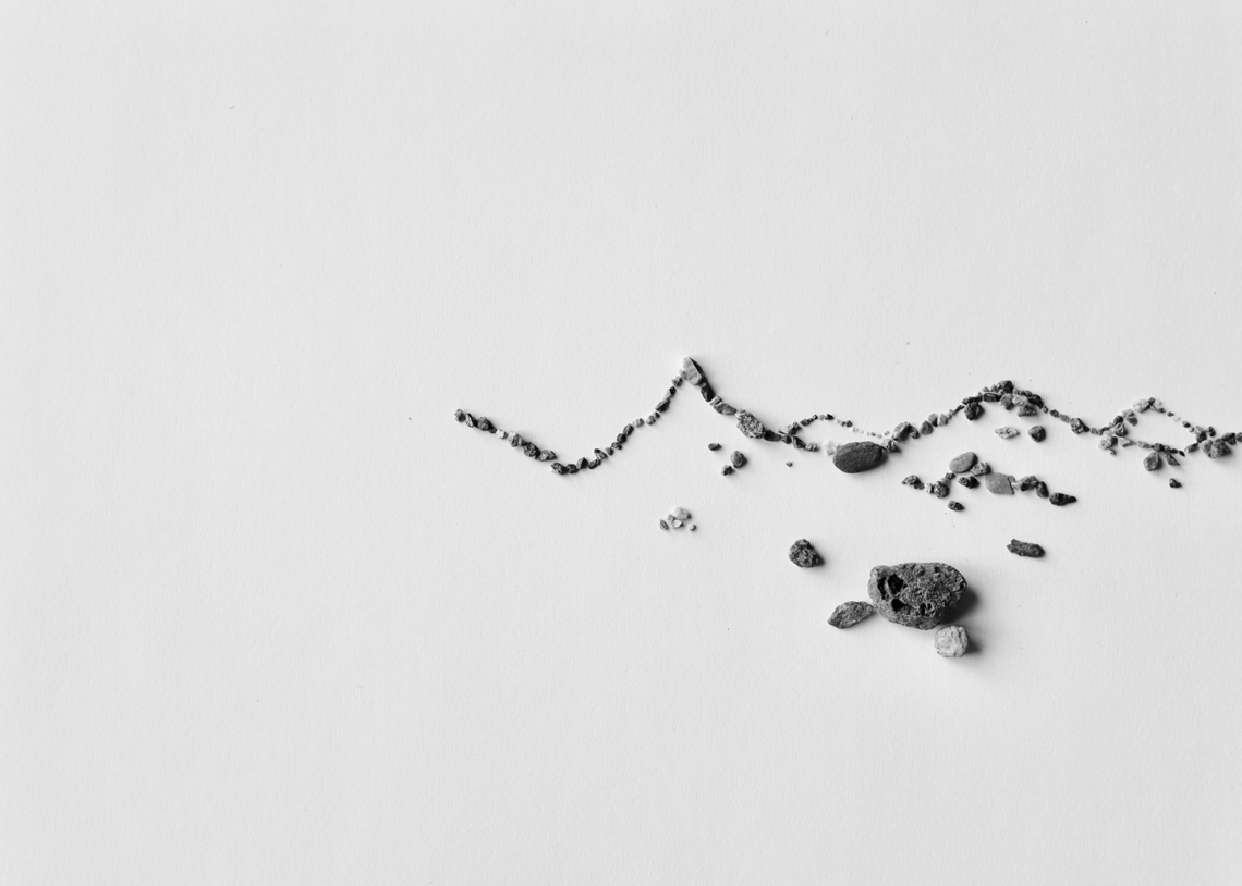 ...
Gorod Ustinov, message salon embassy Zine Nr. 17